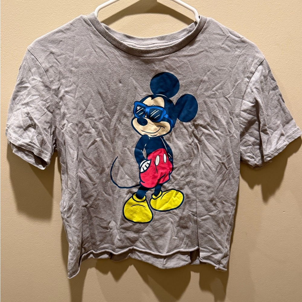 Disney Mickey Mouse Cropped T-Shirt Women’s XS (oversized)
